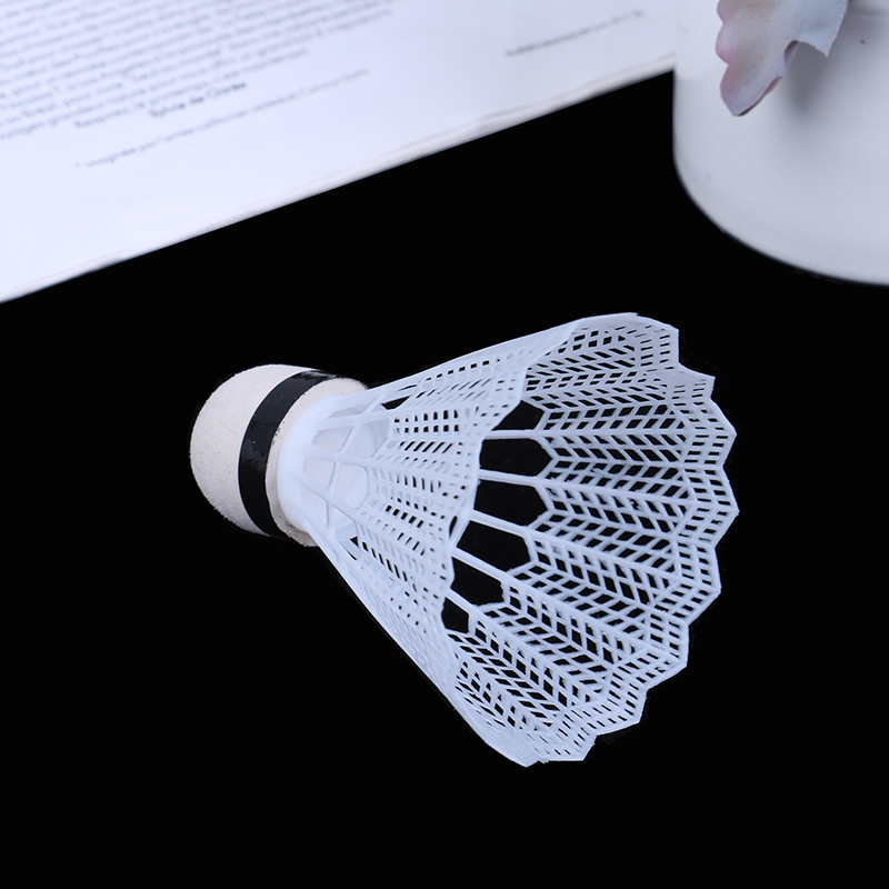 Peteca de badminton de plástic - Feather Shuttlecock avaliação e preço